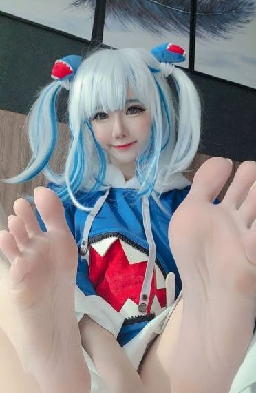 自愿做女室友的脚奴_国产剧高清免费观看
