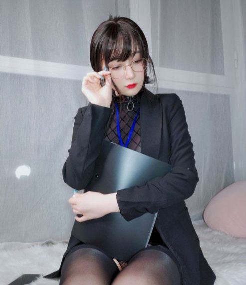 美丽小蜜桃2_BD英语在线观看